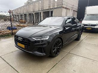 Schadeauto Audi Q8 55 TFSI e QUATRO S-LINE LUCHTVERING-CAMERA-KEYLESS 2021/7