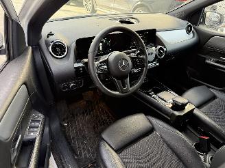 Mercedes B-klasse 200d Advantage 150PK - AUTOMAAT - CAMERA picture 3