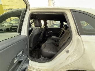 Mercedes B-klasse 200d Advantage 150PK - AUTOMAAT - CAMERA picture 9