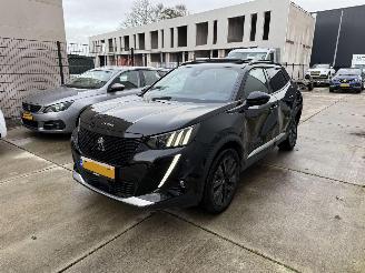 Schadeauto Peugeot 2008 EV GT Pack 50 kWh -PANO-NAVI-CAMERA-PDC-ACTIERADIUS 332 Km 2023/2