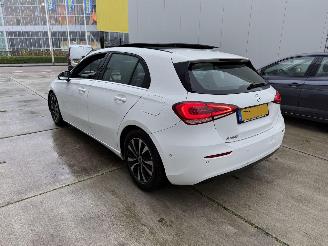 Mercedes A-klasse 160 Business Sloution -PANO-CAMERA-NAVI-PDC picture 4