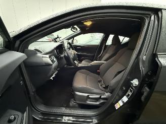 Toyota CH-R 1.8 Hybrid Active 98PK - CAMERA - CLIMA - LED picture 8