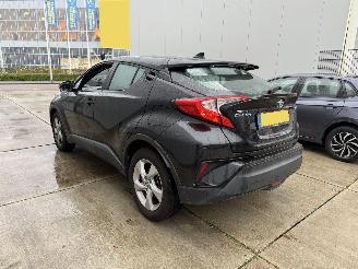 Toyota CH-R 1.8 Hybrid Active 98PK - CAMERA - CLIMA - LED picture 4