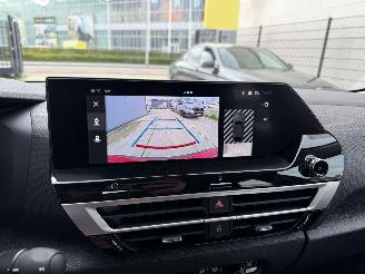 Citroën C4 1.2 HYBRID 136 Buss  AUTOMAAT -CAMERA-NAVI-CLIMA picture 19