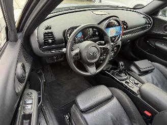 Mini Clubman 1.5 Cooper Buss Edition PANO-KEYLESS-NAVI-LED picture 3