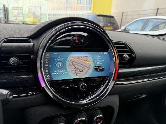 Mini Clubman 1.5 Cooper Buss Edition PANO-KEYLESS-NAVI-LED picture 20