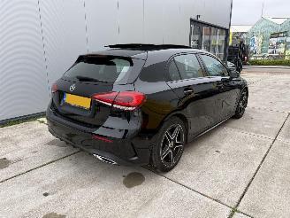 Mercedes A-klasse A180 BUSINESS SOLUTION AMG PANO - SFEER picture 5