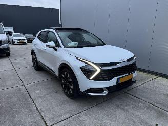 skadebil auto Kia Sportage 1.6 T-GDI PLUG-IN HYBRID AWD DYNAMICLINE PLUS-PANO-CAMERA-NAVI 2023/11