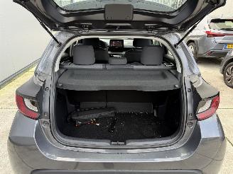 Toyota Yaris 1.5 HYBRID 141 PK-CAMERA-NAVI-PDC picture 10