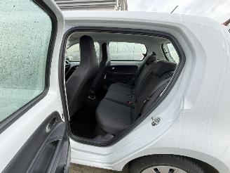 Volkswagen Up! 1.0 AIRCO - LED picture 10