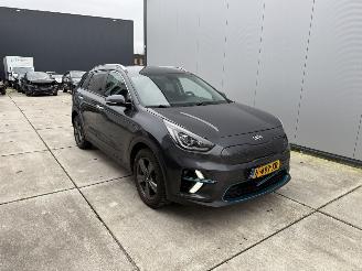 Kia e-Niro ExecutiveLine 64 kWh-NAVI-CAMERA-PDC picture 2