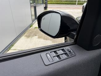 Land Rover Discovery Sport P300e 1.5 HSE 4X4  PLUG IN HYBRID -PANO-LEDER-CAMERA-NAVI-PDC picture 15