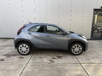 Toyota Aygo AYGO X 1.0 VVT-i MT PLay -CAMERA-NAVI-PDC-CRUISE picture 7