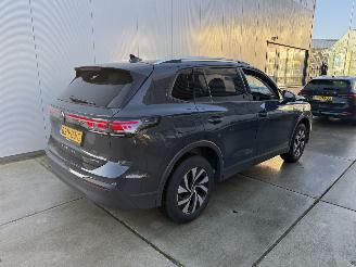 Volkswagen Tiguan 1.5 eHybrid PHEV Life Edition CAMERA - KEYLESS - NAVI - SFEER picture 5