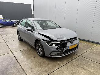 Volkswagen Golf 1.4 eHYBRID PHEV STYLE 204 PK0NAVI-IQ LICHT-PDC picture 2