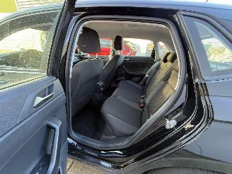 Volkswagen Polo 1.0TSI LIFE NAVI - AIRCO - LED picture 10