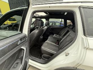 Volkswagen Tiguan 1.4 TSI e-HYBRID PHEV R-LINE Business+ PANO-KEYLESS-NAVI-360 CAMERA picture 10