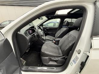 Volkswagen Tiguan 1.4 TSI e-HYBRID PHEV R-LINE Business+ PANO-KEYLESS-NAVI-360 CAMERA picture 9