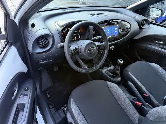 Toyota Aygo X 1.0 VVT-i MT Play CAMERA-AIRCO picture 3