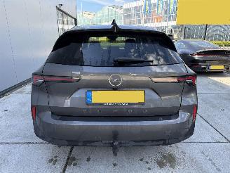 Opel Astra 1.2 Turbo Edition NAVI-PDC-CAMERA picture 8