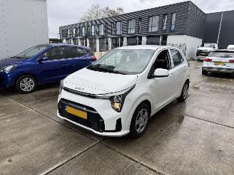 Vaurioauto  passenger cars Kia Picanto 1.0 DPI DYNAMICLINE -CAMERA-NAVI - ACC 2025/4
