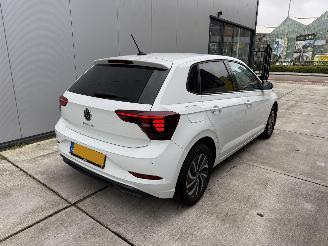 Volkswagen Polo 1.0 TSI Life Edition NAVI-CAMERA-PDC picture 5