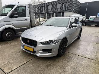 škoda osobní automobily Jaguar XE 2.0 D Portfolio -NAVI-PDC-LEDER-CLIMA 2016/5
