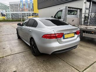 Jaguar XE 2.0 D Portfolio -NAVI-PDC-LEDER-CLIMA picture 4