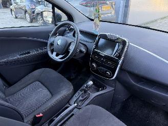 Renault Zoé Q90 Intens Quickcharge 41 kWh -AIRCO-PDC-EIGEN ACCU picture 7