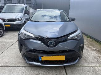Toyota CH-R 2.0 Hybrid Dynamic -NAVI-PDC-CAMERA-CRUISE picture 13