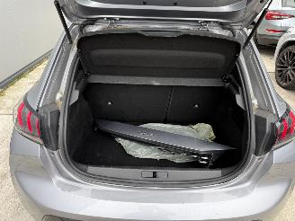Peugeot 208 1.2 PureTech Allure Pack -NAVI-PDC-CAMERA picture 10