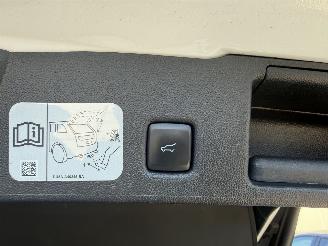 Ford Kuga 2.5 PHEV ST-Line X 210 PK -NAVI-CAMERA-PDC picture 11