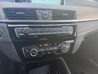 BMW X2 sDrive 18i HIGH EXECUTIVE-AUTOMAAT-NAVI-PDC picture 20