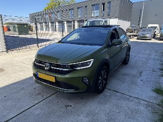 Voiture accidenté Volkswagen Taigo 1.0 TSI Life Business -NAVI-PDC-PANO 2023/9