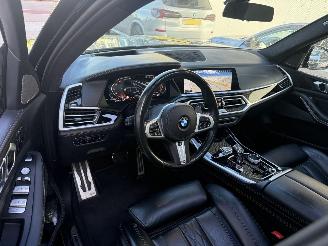 BMW X7 xDrive 40i High EXE -PANO-HEAD UP- 360 CAMERA-4 WIEL BESTURING picture 6