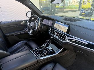 BMW X7 xDrive 40i High EXE -PANO-HEAD UP- 360 CAMERA-4 WIEL BESTURING picture 7