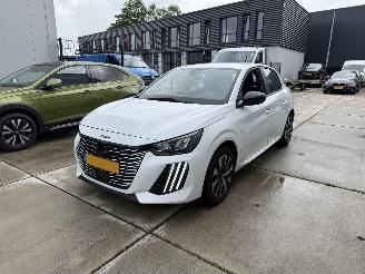 krockskadad bil auto Peugeot 208 1.2 PureTech 75 Styl -AIRCO-PDC 2025/5