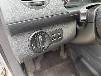 Volkswagen Caddy 1.6 TDI AUTOMAAT-AIRCO-EXENON-NAVI picture 14