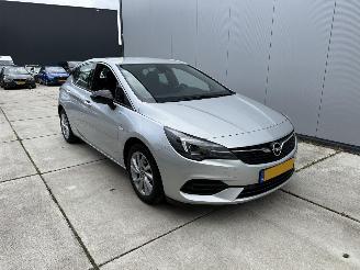 Opel Astra 1.2 Blits Elegance -NAVI-CAMERA-KEYLESS-PDC picture 2