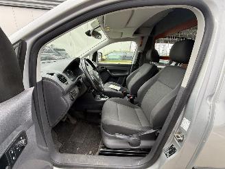 Volkswagen Caddy 1.6 TDI AUTOMAAT-NAVI-EXENON-AIRCO picture 8