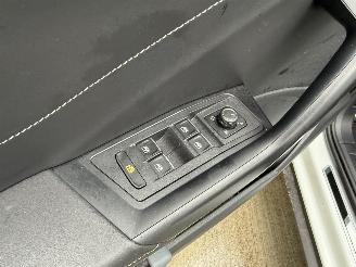 Volkswagen T-Roc 1.5 TSI R-LINE DSG -PANO-NAVI-CAMERA-PDC picture 15