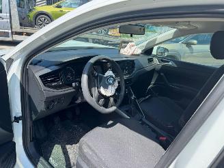 Volkswagen Polo 1.6 TDI NAVI-PDC-CRUISE picture 3