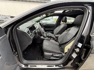 Volkswagen Polo 1.0 TSI R-LINE-PANO-CAMERA-PDC-NAVI-CRUISE picture 9