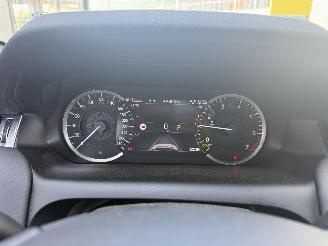 Land Rover Discovery Sport P300e 1.5 R-Dynamic SE PANO - CAMERA - LED - KEYLESS picture 18