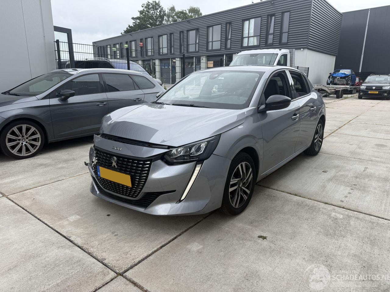 Peugeot 208 1.2 PureTech Allure Pack AUTOMAAT - NIEUWE DISTRIBUTIE - NAVI - CAMERA - LED
