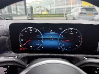 Mercedes Cla-klasse 180 LUXURY LINE PANO - SFEER - NAVI - CAMERA - LED - KEYLESS picture 18