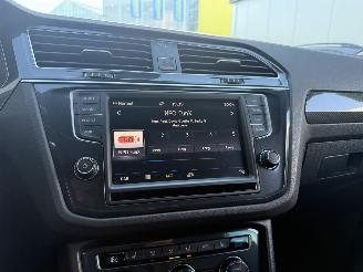 Volkswagen Tiguan 2.0 TSI 4Motion Highline 179PK - NAP! - NAVI - LED picture 20