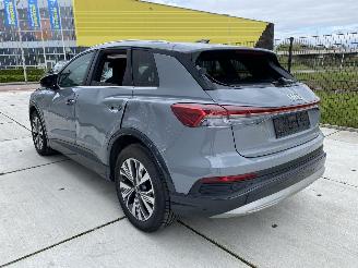 Audi Q4 35 e-TRON S-LINE 125 KW - 55 kWh -NAVI-LEDER-CAMERA picture 4