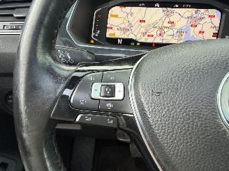 Volkswagen Tiguan 1.5 TSI ACT Highline Business R PANO - CAMERA - VIRTUAL picture 18