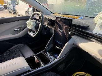 Ford Explorer Extended Range RWD 77 kWh-NAVI-CAMERA-PDC-CRUISE-210 KW picture 6